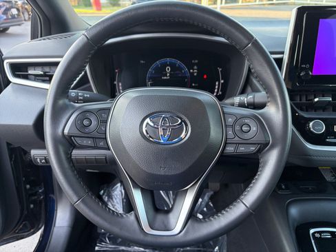Used 2024 Toyota Corolla XSE FWD image 12