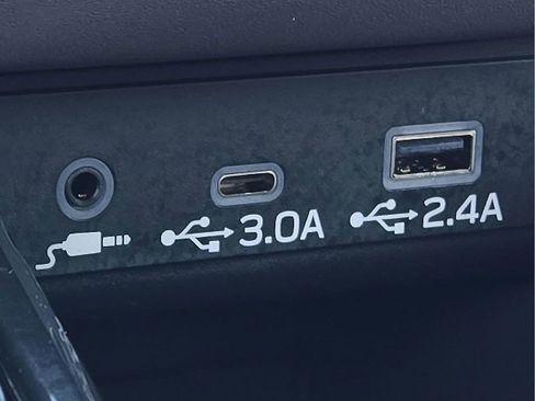 Certified 2023 Subaru Outback Limited image 16