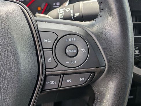 Used 2022 Toyota Camry XSE FWD image 20