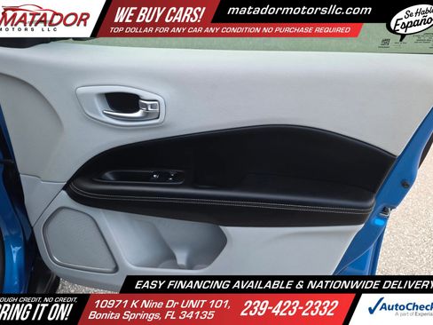 Used 2018 Jeep Compass Latitude w/ Popular Equipment Group FWD image 16