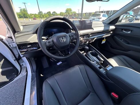 New 2026 Honda Accord EX-L image 11