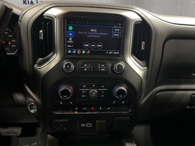 Used 2022 Chevrolet Silverado 1500 RST w/ Redline Edition AWD/4WD image 4