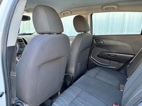 Used 2015 Chevrolet Sonic LT image 12
