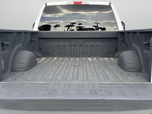 Used 2020 Ford F350 XLT image 8