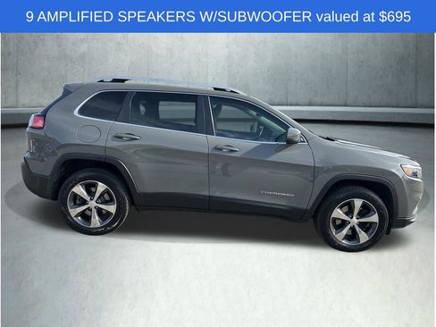 Used 2019 Jeep Cherokee Limited w/ Trailer Tow Group image 7