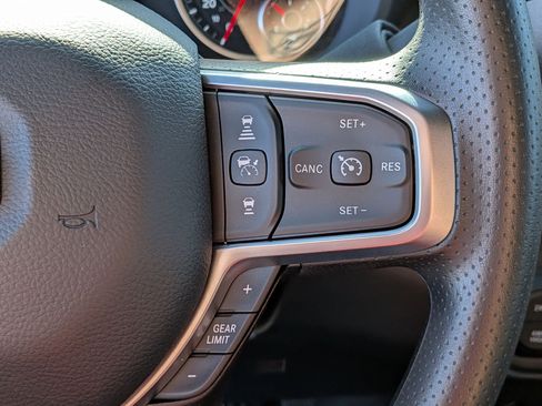New 2026 RAM 2500 Tradesman AWD/4WD image 17