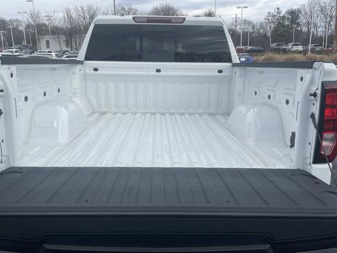 Used 2025 GMC Sierra 1500 Elevation w/ Preferred Package image 10