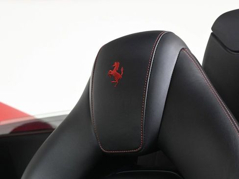 Used 2018 Ferrari 488 Spider image 20