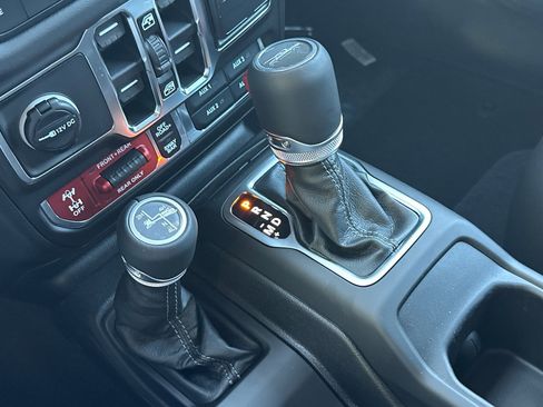 New 2026 Jeep Gladiator Rubicon image 21