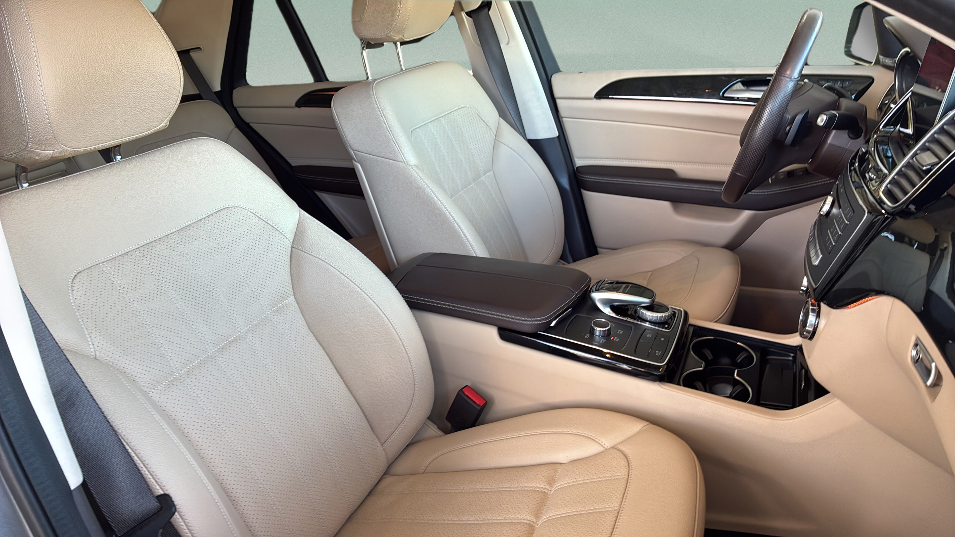 Used 2016 Mercedes-Benz GLE 350 4MATIC image 28