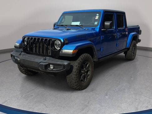 Used 2022 Jeep Gladiator Sport AWD/4WD image 1
