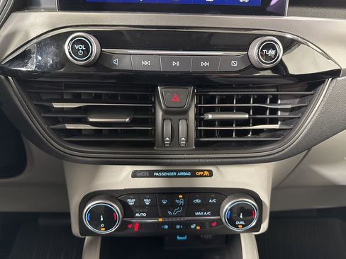 Used 2023 Ford Escape Active image 25