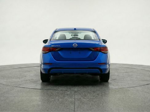 Used 2025 Nissan Sentra SV FWD image 7