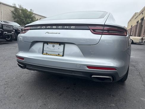 Used 2019 Porsche Panamera w/ Premium Package Plus RWD image 17