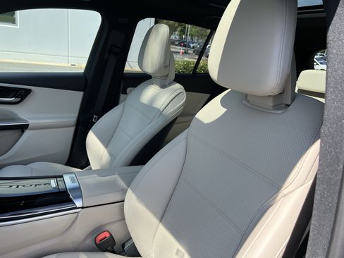 Certified 2025 Mercedes-Benz GLC 350e 4MATIC image 16