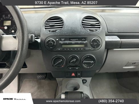 Used 2001 Volkswagen Beetle GL image 19