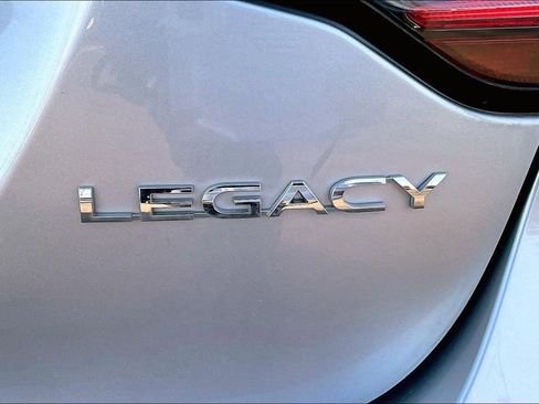 Used 2020 Subaru Legacy Premium image 9
