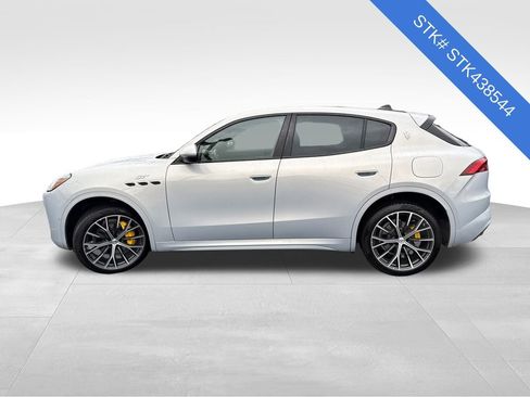 Used 2023 Maserati Grecale GT image 4