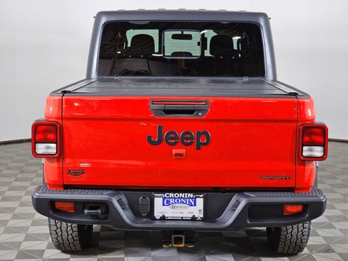 Used 2021 Jeep Gladiator Sport AWD/4WD image 30
