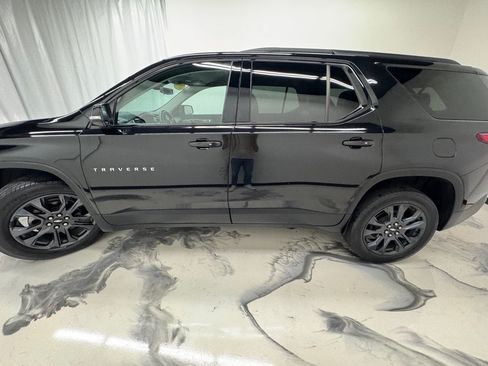 Used 2019 Chevrolet Traverse RS FWD image 5