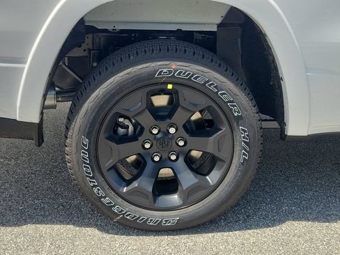 New 2027 RAM 1500 4x4 Crew Cab image 5