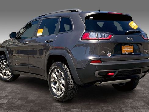 Used 2021 Jeep Cherokee Trailhawk w/ Comfort/Convenience Group AWD/4WD image 11