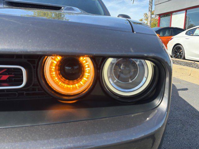 Used 2016 Dodge Challenger R/T w/ Sound Group RWD image 10