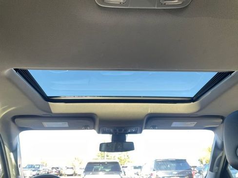 Used 2019 Chevrolet Silverado 1500 LTZ w/ LTZ Premium Package image 35