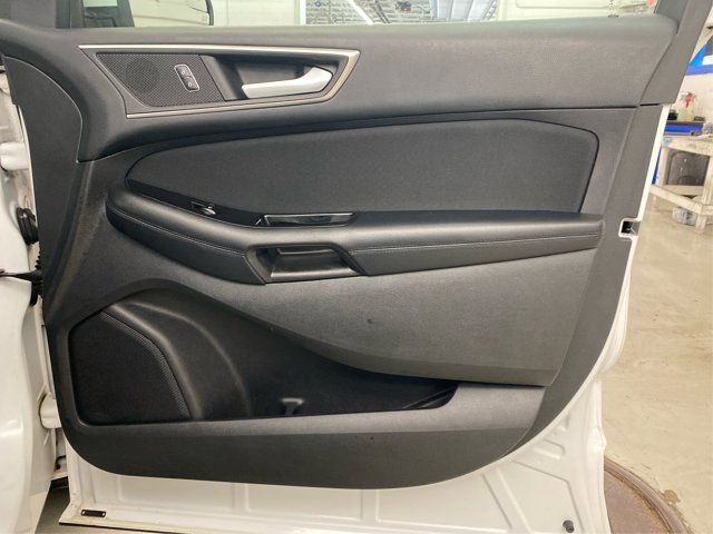 Used 2015 Ford Edge SEL AWD/4WD image 26