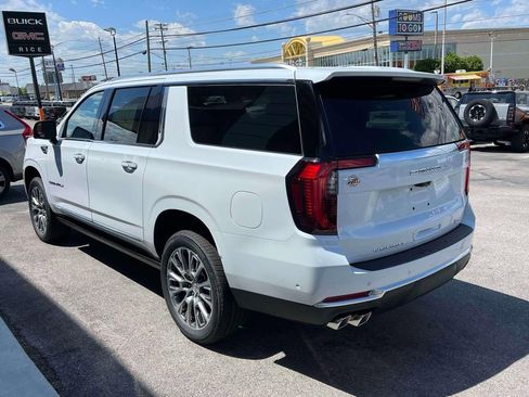 New 2026 GMC Yukon XL Denali w/ Denali Reserve Package AWD/4WD image 5