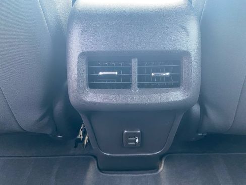 Certified 2022 Chevrolet Equinox LS AWD/4WD image 32