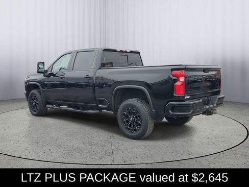 Used 2021 Chevrolet Silverado 3500 LTZ w/ LTZ Plus Package image 5