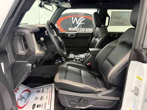 New 2025 Ford Bronco Outer Banks w/ Sasquatch Package image 10