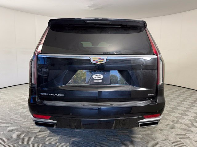 Used 2022 Cadillac Escalade Premium Luxury AWD/4WD image 7