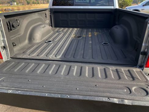 Used 2024 RAM 2500 Tradesman w/ Chrome Appearance Group image 11