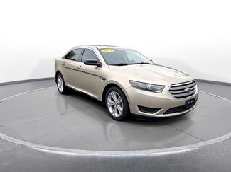 Used 2017 Ford Taurus SE FWD video 2