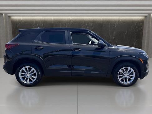 Used 2024 Chevrolet TrailBlazer LS w/ LS Convenience Package AWD/4WD image 7