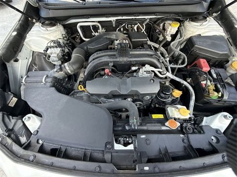 Used 2018 Subaru Outback 2.5i Premium image 26