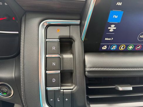 Used 2021 Chevrolet Tahoe LT RWD image 40