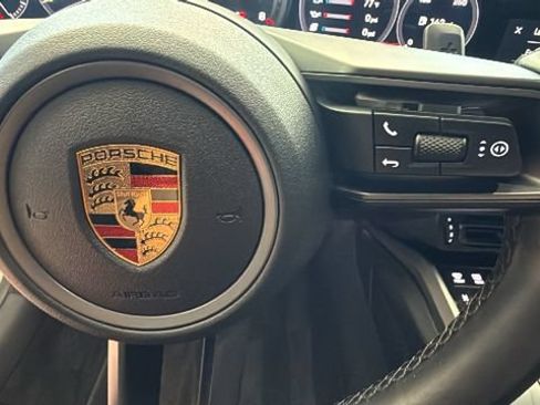 Used 2024 Porsche 911 Carrera RWD image 20