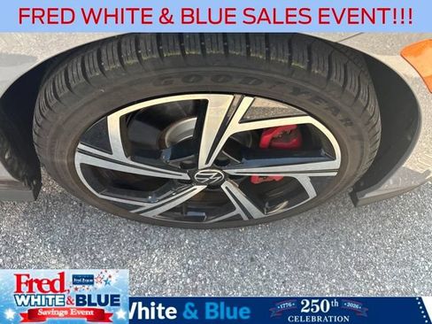 Used 2024 Volkswagen GTI SE FWD image 2