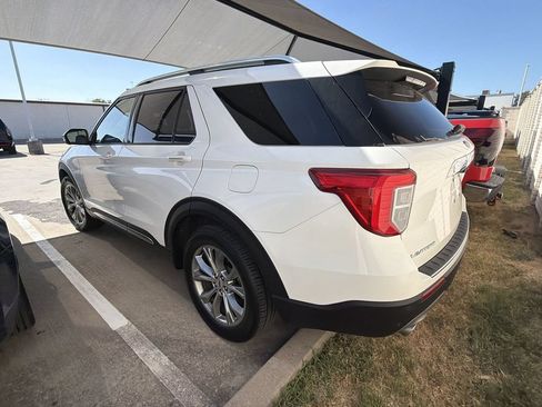 Used 2020 Ford Explorer Limited AWD/4WD image 4