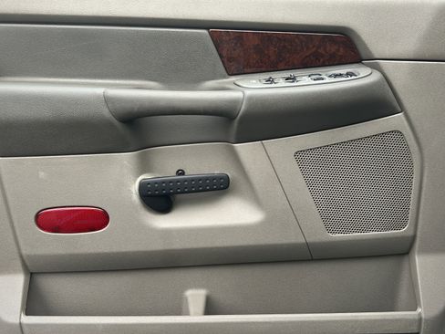 Used 2008 Dodge Ram 1500 Truck Laramie w/ Trailer Tow Group image 40