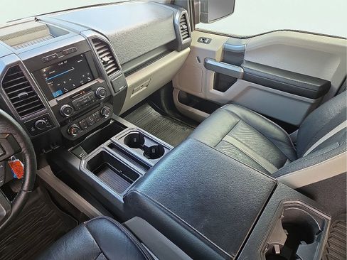 Used 2018 Ford F150 XLT w/ Equipment Group 302A Luxury AWD/4WD image 12