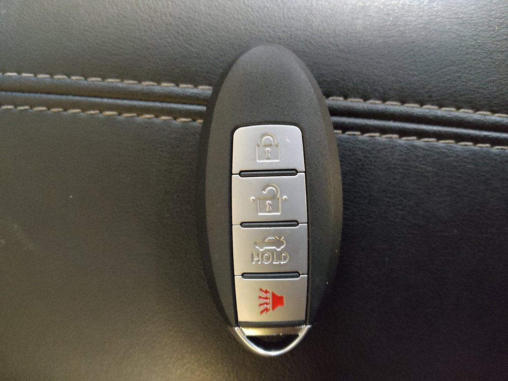 Used 2023 Nissan Sentra SV FWD image 32