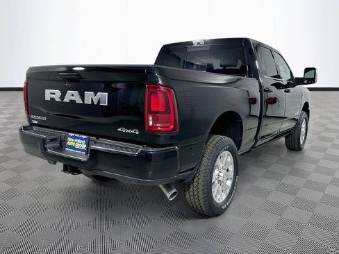 New 2026 RAM 2500 Laramie AWD/4WD image 5
