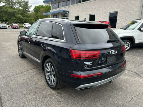 Used 2017 Audi Q7 3.0T Prestige AWD/4WD image 5