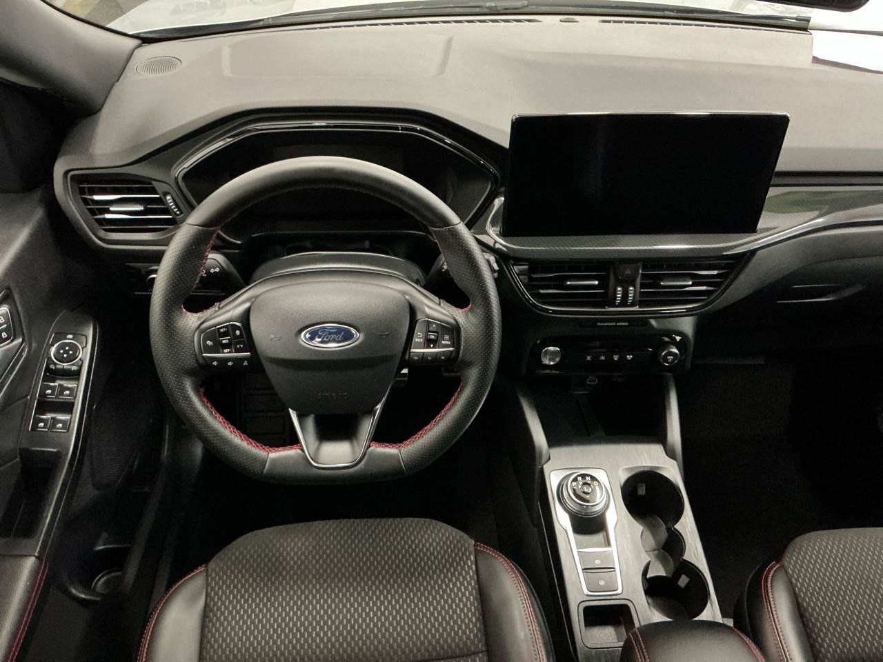 Used 2024 Ford Escape ST-Line w/ Tech Pack #1 AWD/4WD image 14