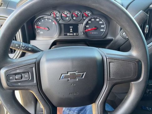Used 2020 Chevrolet Silverado 1500 Custom Trail Boss w/ Custom Convenience Package AWD/4WD image 22