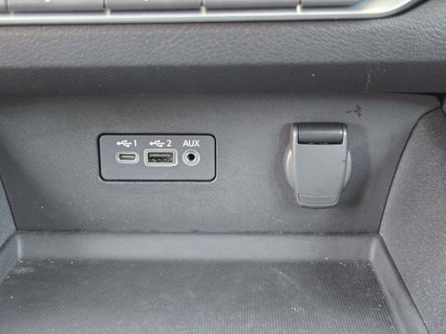 Used 2022 Nissan Altima 2.5 SV FWD image 12